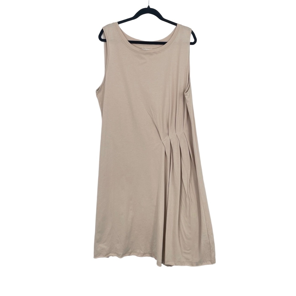 Sleeveless Beige Pleated Side Travel Knit Dress